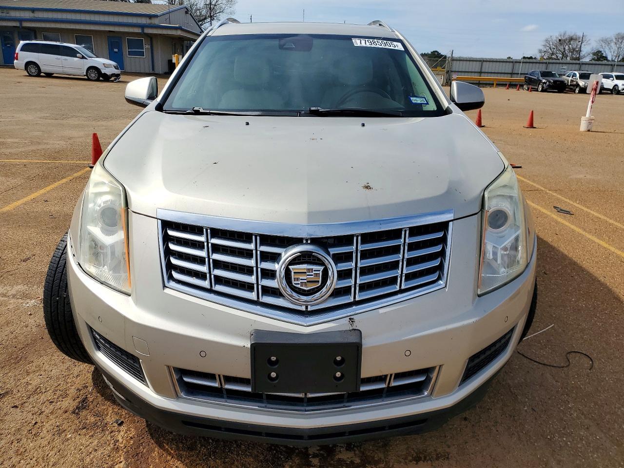 2015 Cadillac Srx Luxury Collection - Image 5