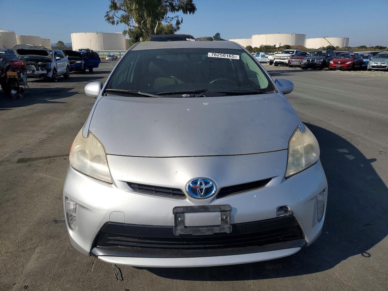 2013 Toyota Prius Two - Image 5