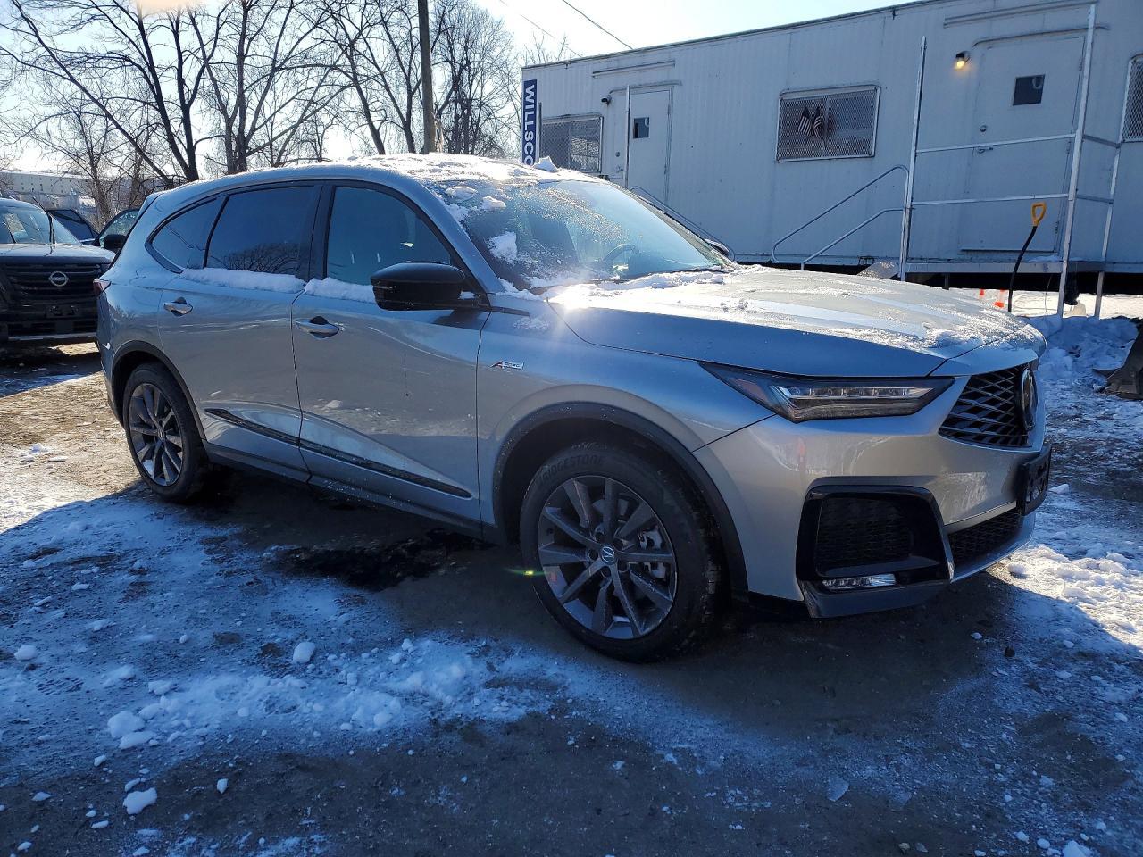 2025 Acura Mdx A-Spec - Image 4