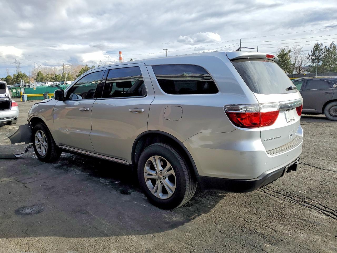 2013 Dodge Durango Sxt - Image 2