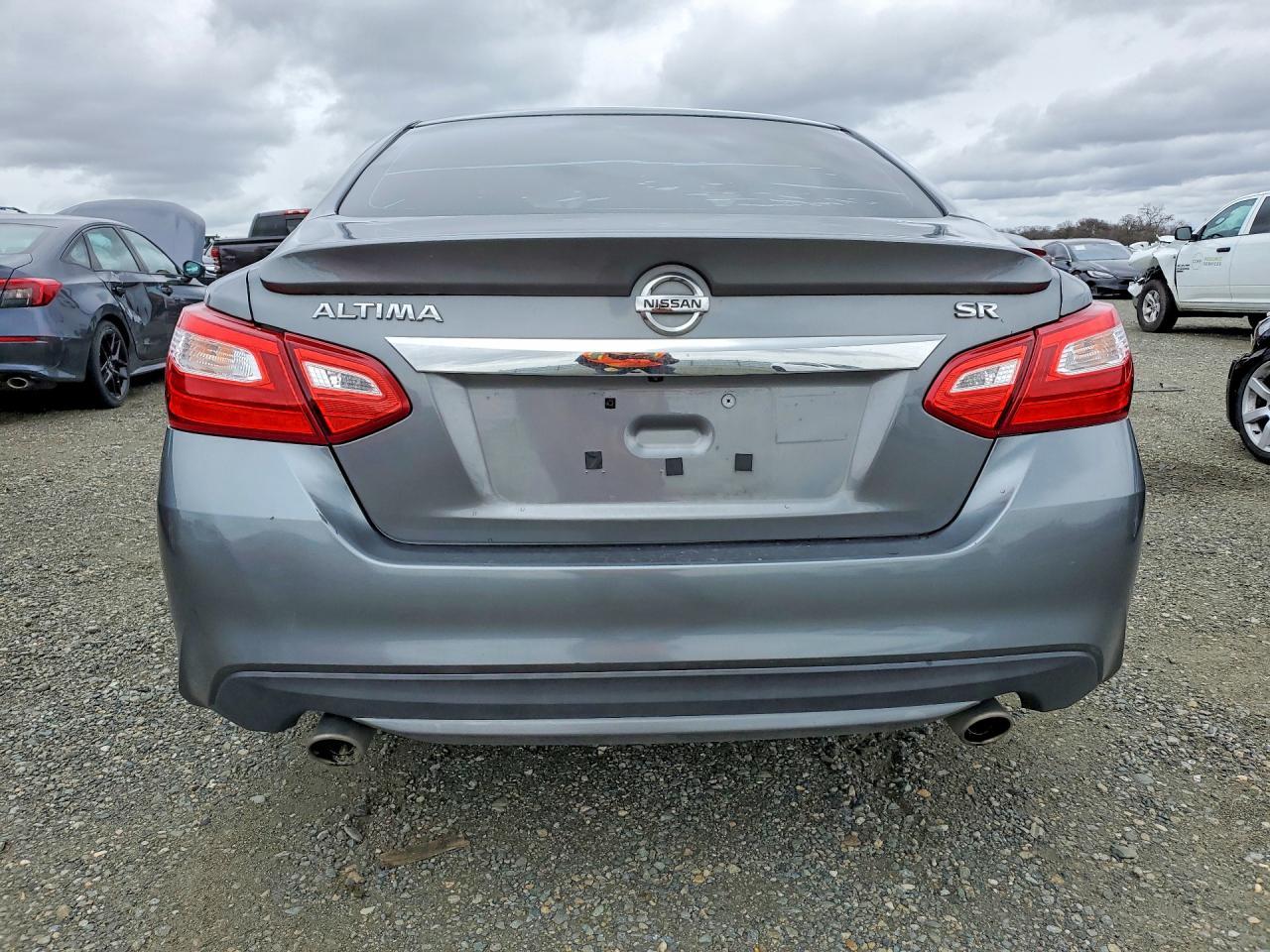 2016 Nissan Altima 2.5 Sr - Фото 6