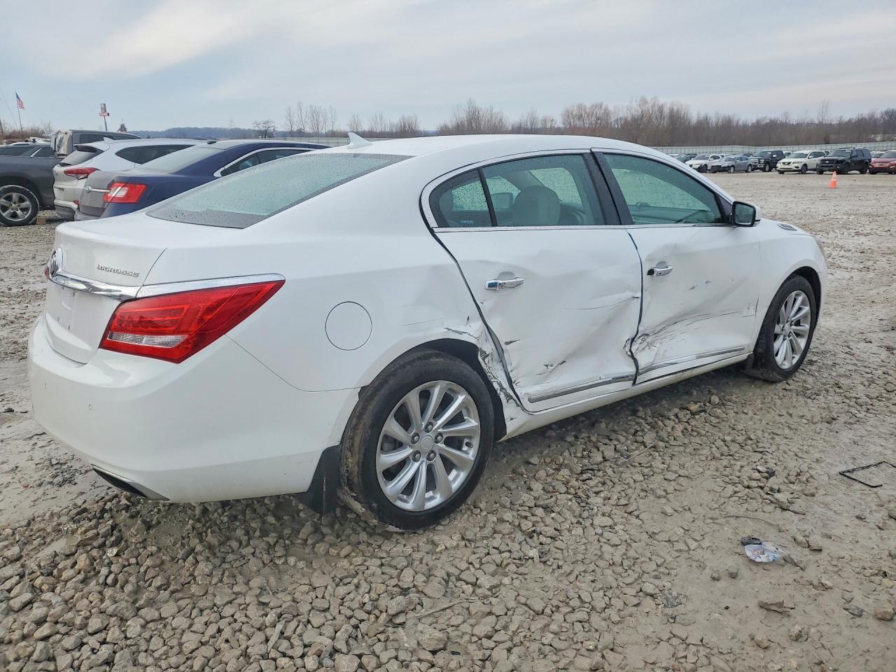 2014 Buick Lacrosse - Фото 3