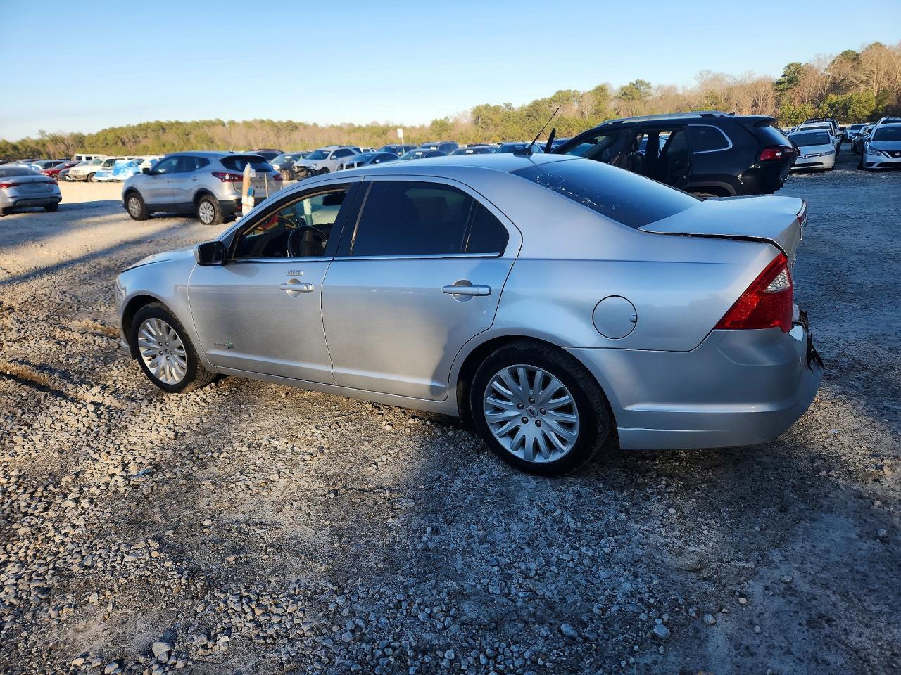 2012 Ford Fusion Hybrid - Image 2