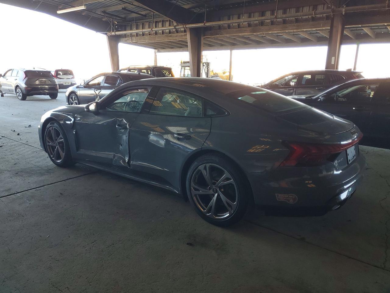 2024 Audi E-Tron Gt Premium Plus - Фото 2