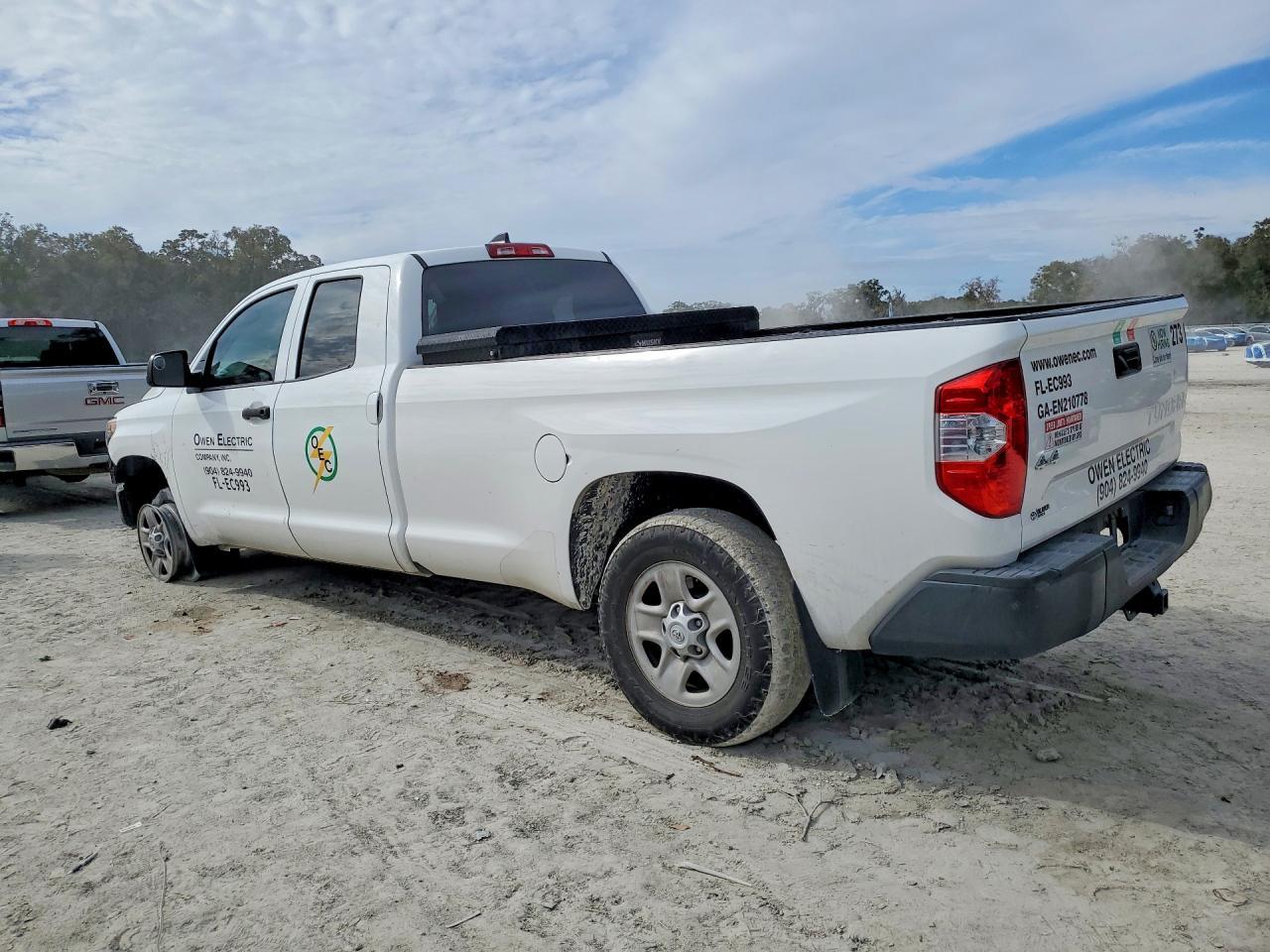2021 Toyota Tundra Double Cab Sr - Фото 2