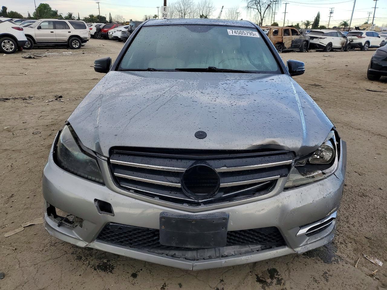 2012 Mercedes-Benz C 250 - Фото 5