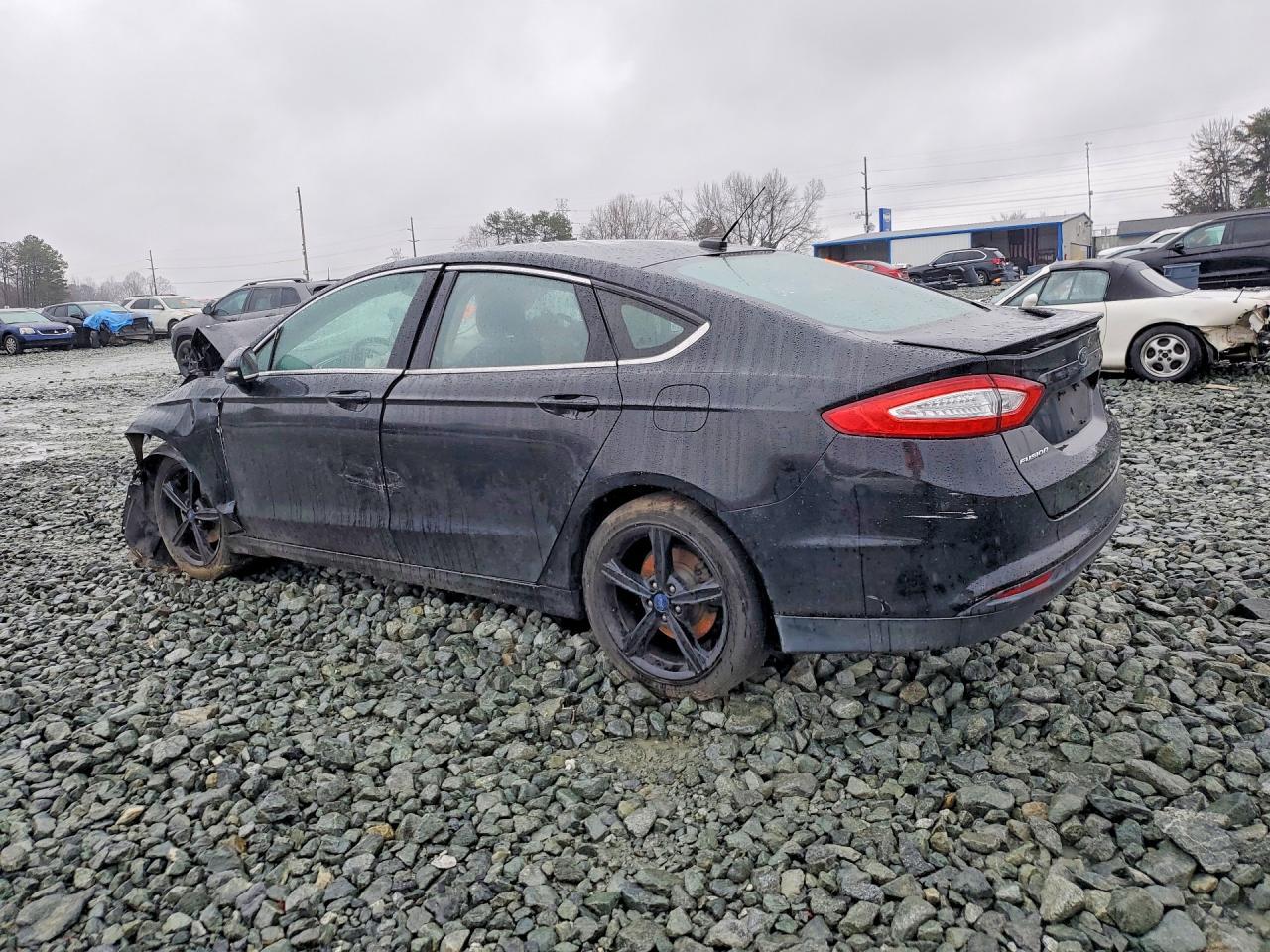 2016 Ford Fusion Se - Фото 2