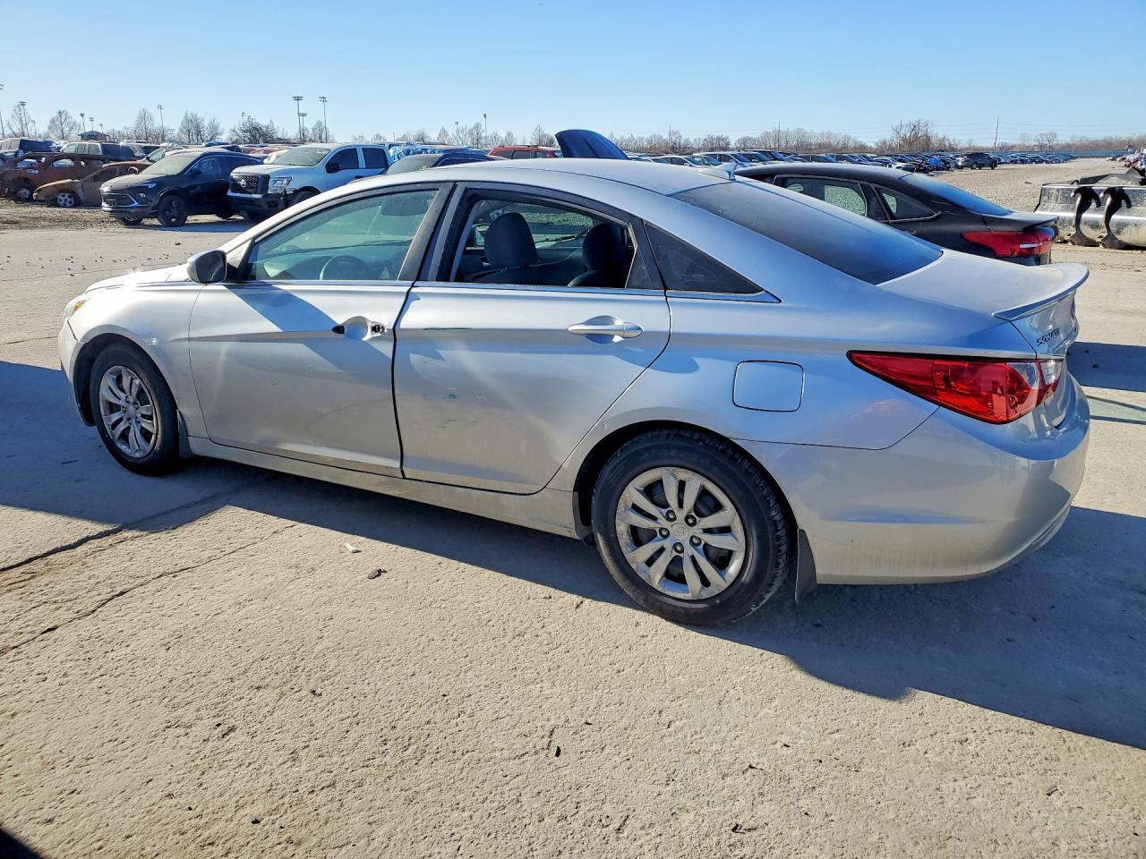 2013 Hyundai Sonata Gls - Фото 2