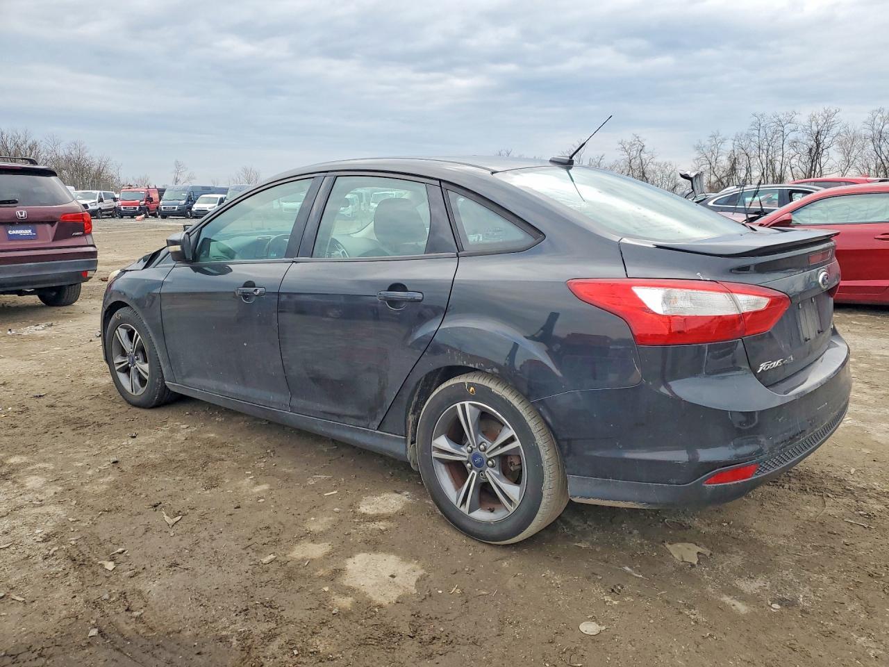 2014 Ford Focus Se - Фото 2