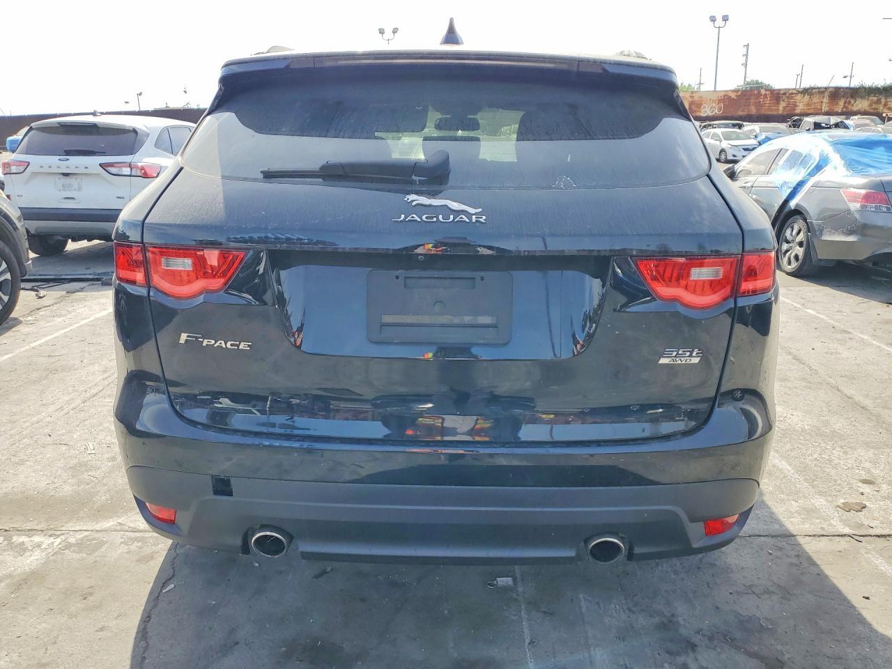 2017 Jaguar F-Pace Premium - Фото 6