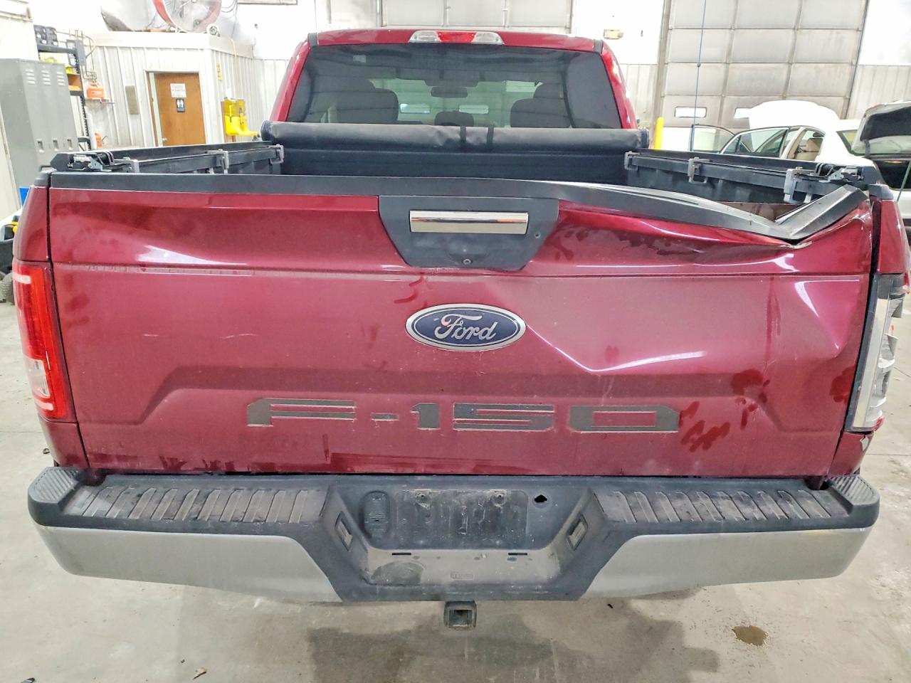 2018 Ford F150 Super Cab - Фото 6