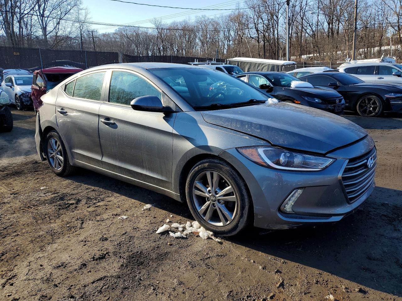 2018 Hyundai Elantra Sel - Image 4