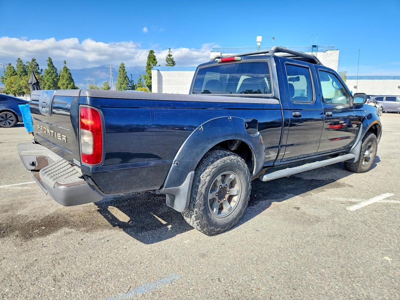 2004 Nissan Frontier Crew Cab Xe V6 - Фото 3