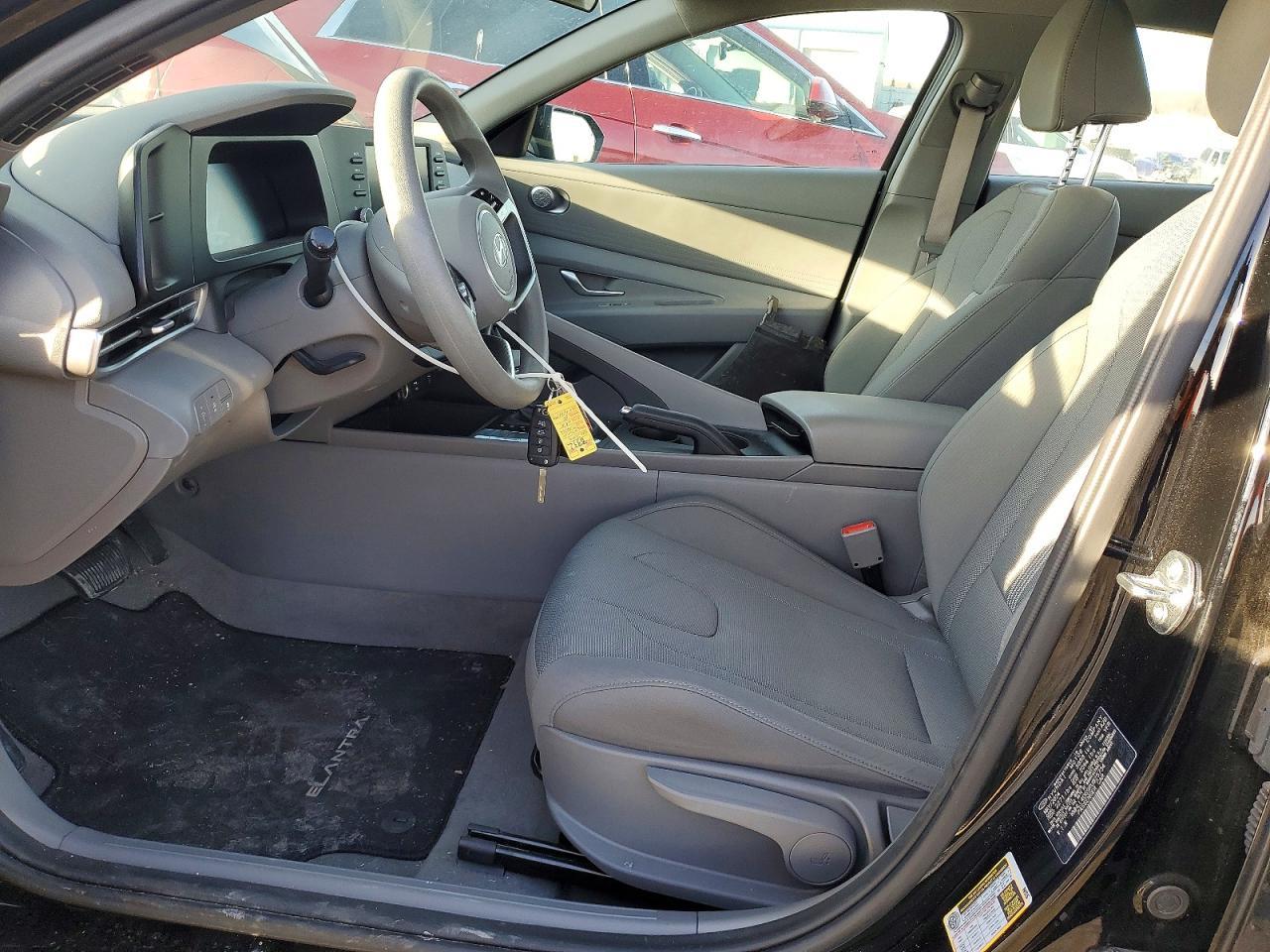 2024 Hyundai Elantra Se - Фото 7