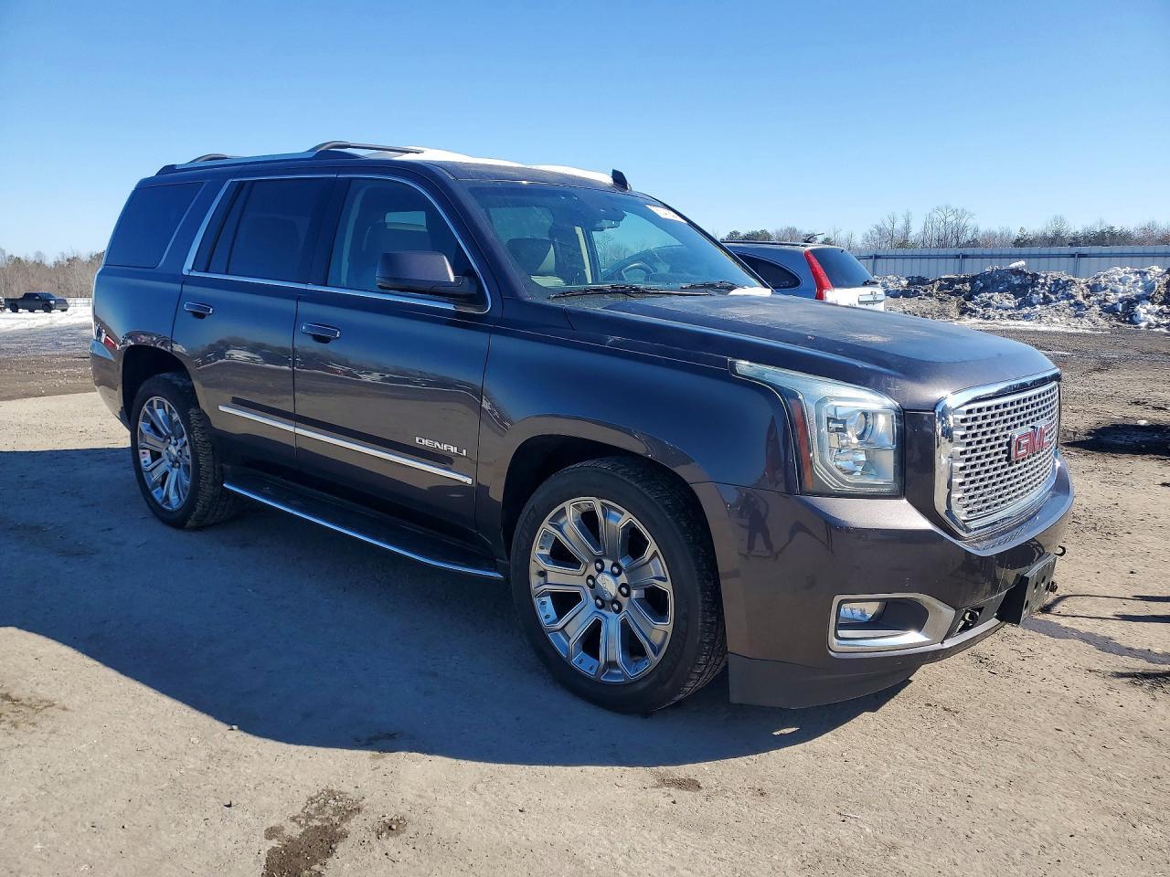 2015 GMC Yukon Denali - Фото 4