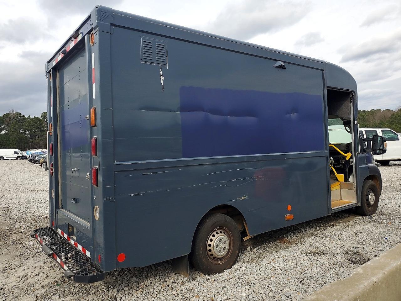 2022 Ram Promaster 3500 Step Van ** Pri Fleet * Ck Eng Lt On ** - Фото 3