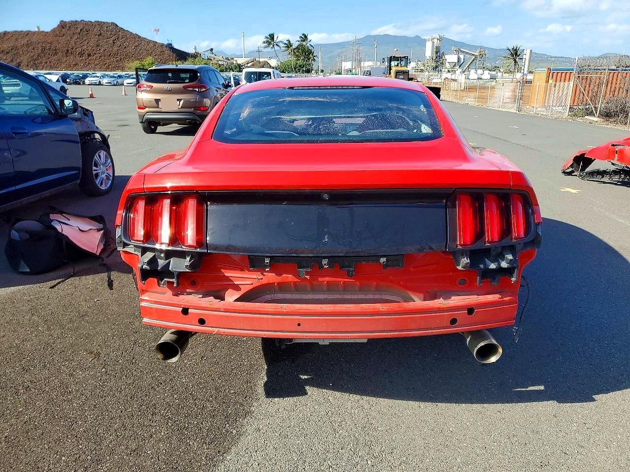 2016 Ford Mustang - Фото 6