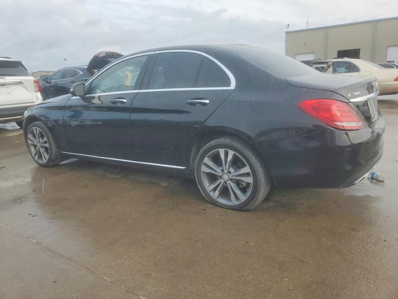 2016 Mercedes-Benz C 300 4Matic - Фото 2