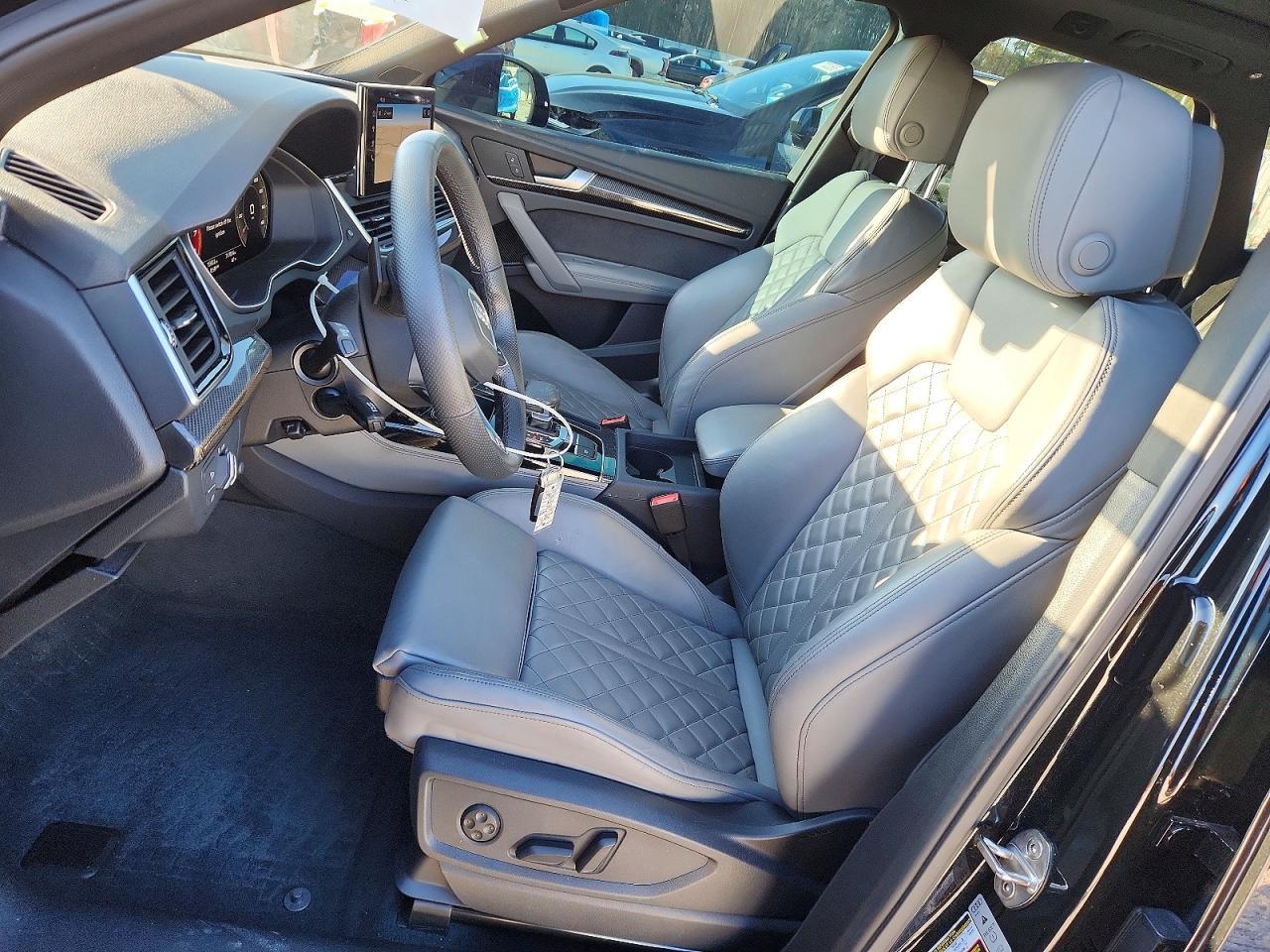 2025 Audi Sq5 Premium Plus - Image 7