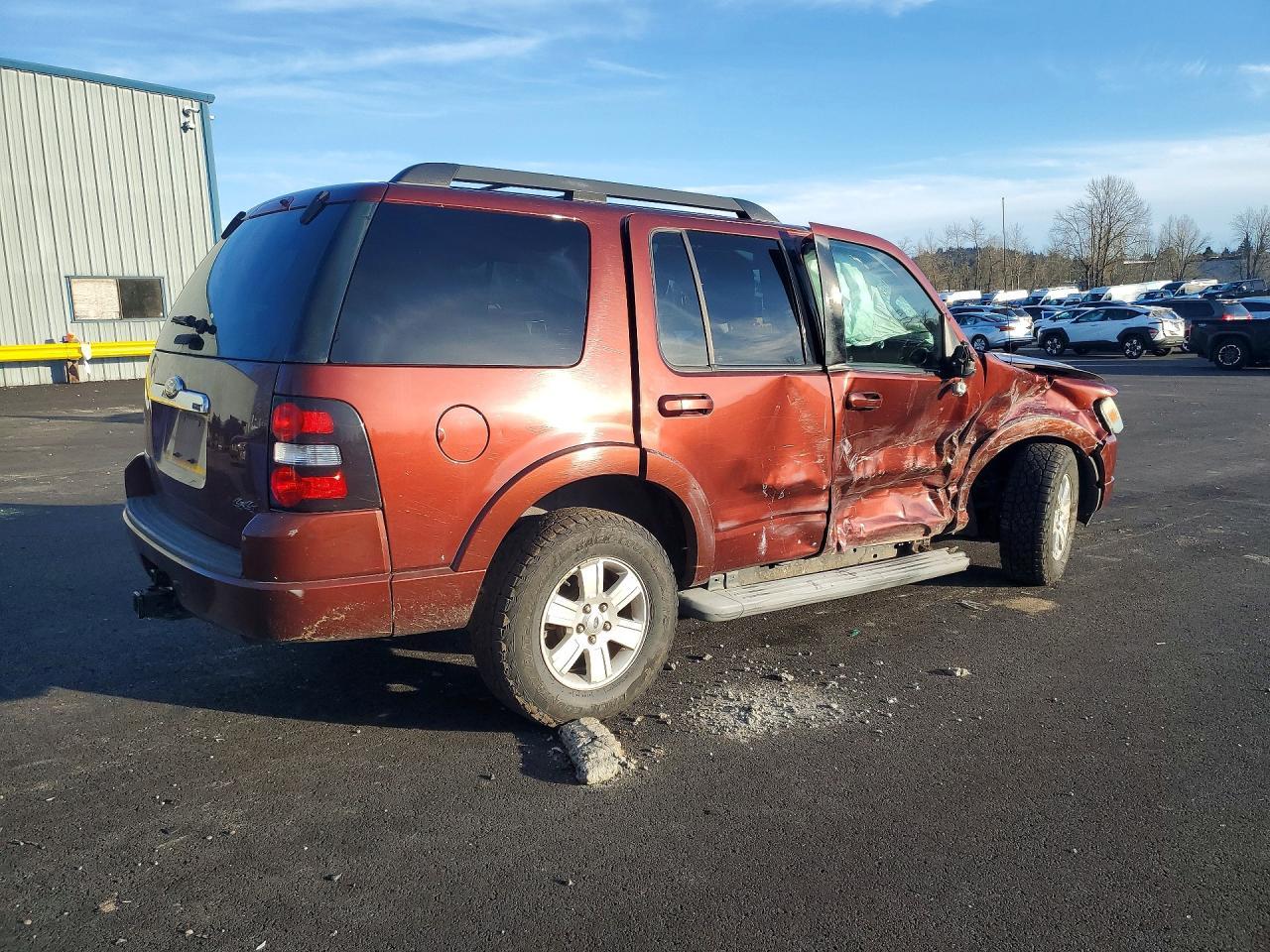2010 Ford Explorer Xlt - Image 3