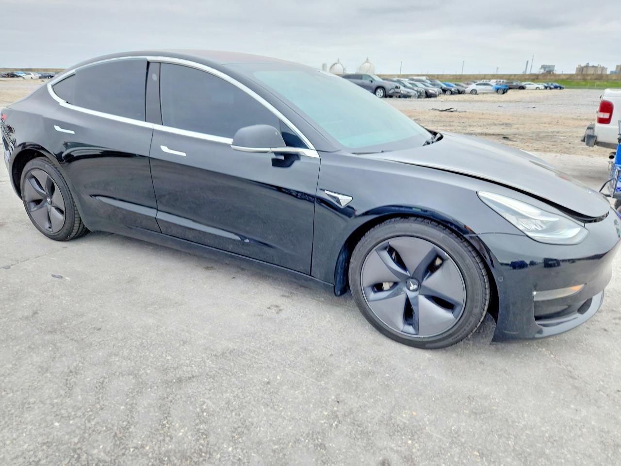 2018 Tesla Model 3 - Image 4