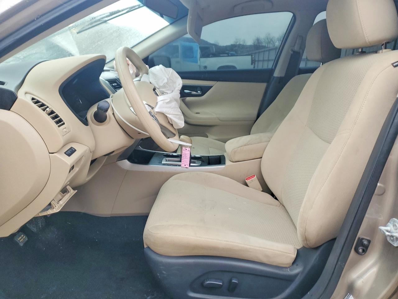 2015 Nissan Altima 2.5 - Фото 7