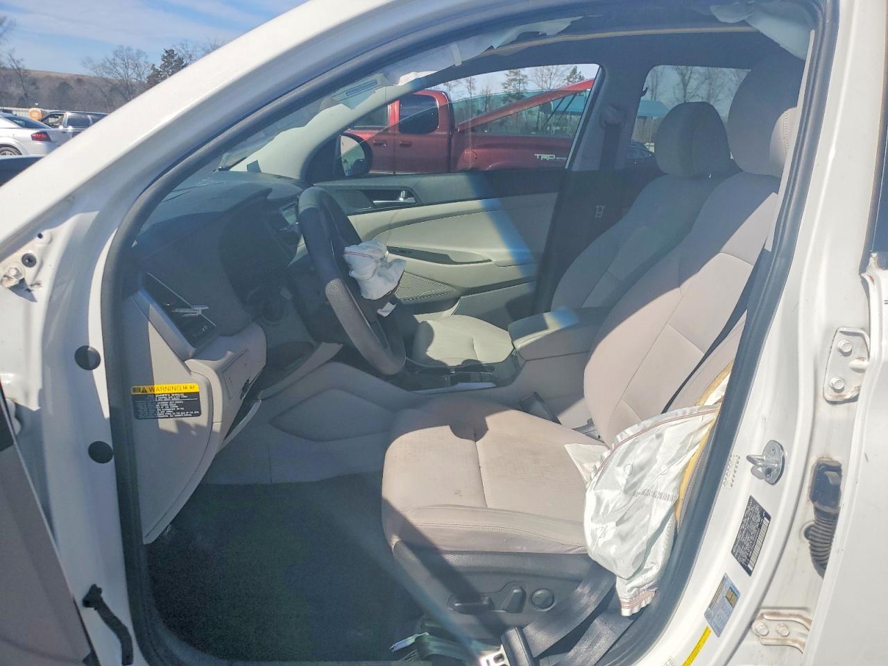 2016 Hyundai Tucson Limited - Image 7