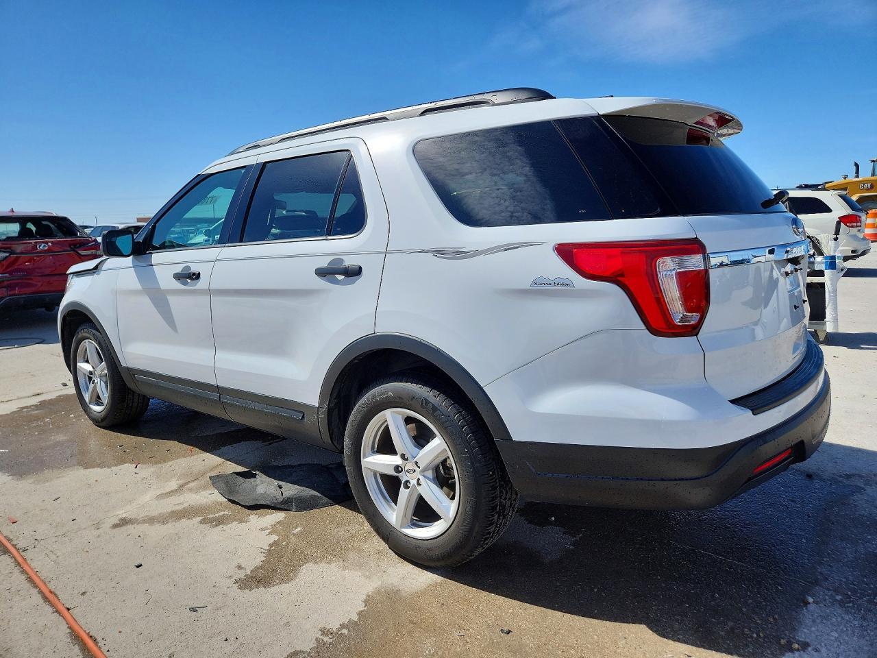2018 Ford Explorer - Фото 2