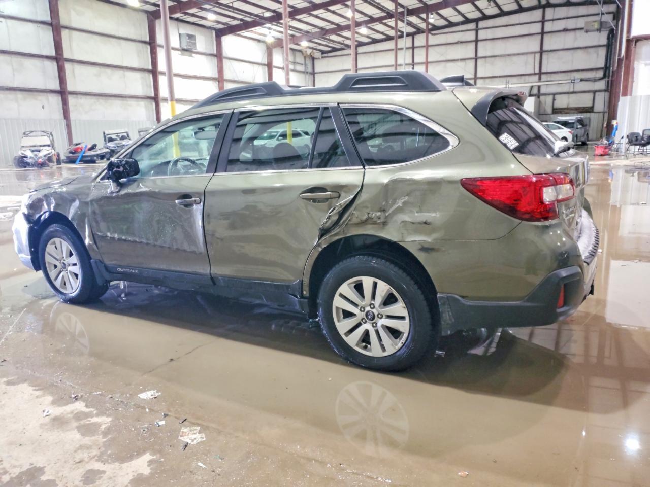 2019 Subaru Outback 2.5I Premium - Фото 2