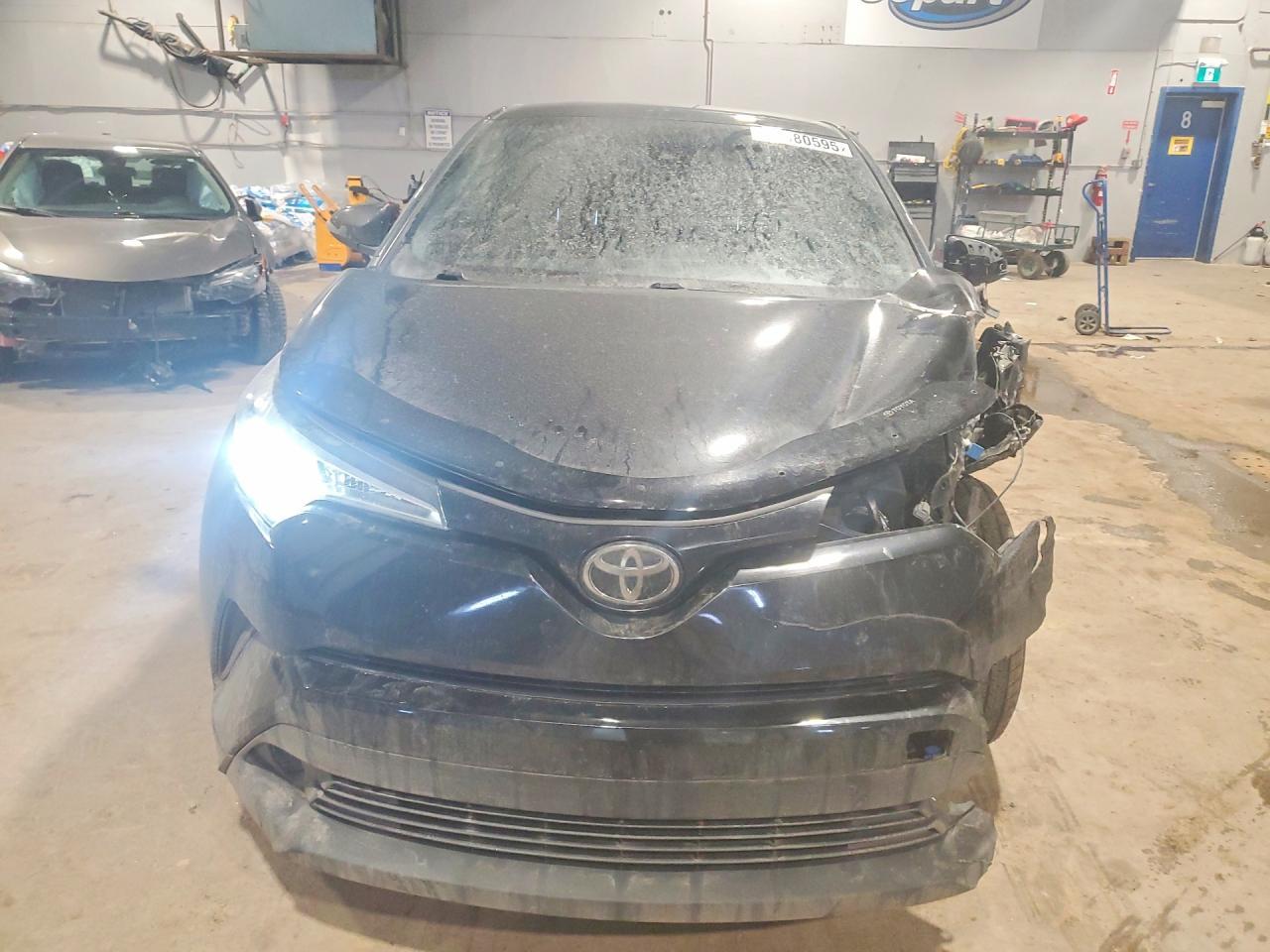 2018 Toyota C-Hr Xle - Image 5