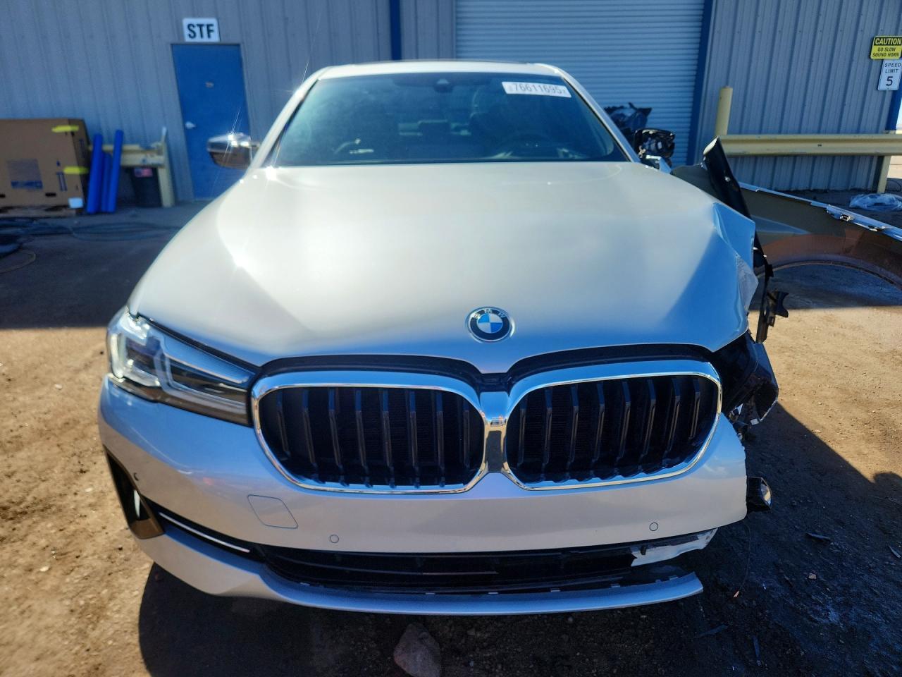 2021 BMW 540 Xi - Image 5