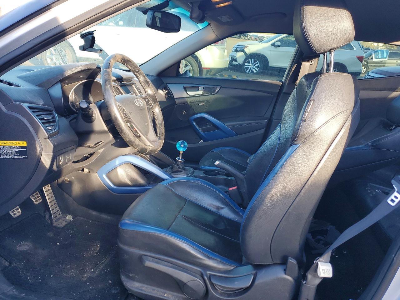 2013 Hyundai Veloster - Фото 7