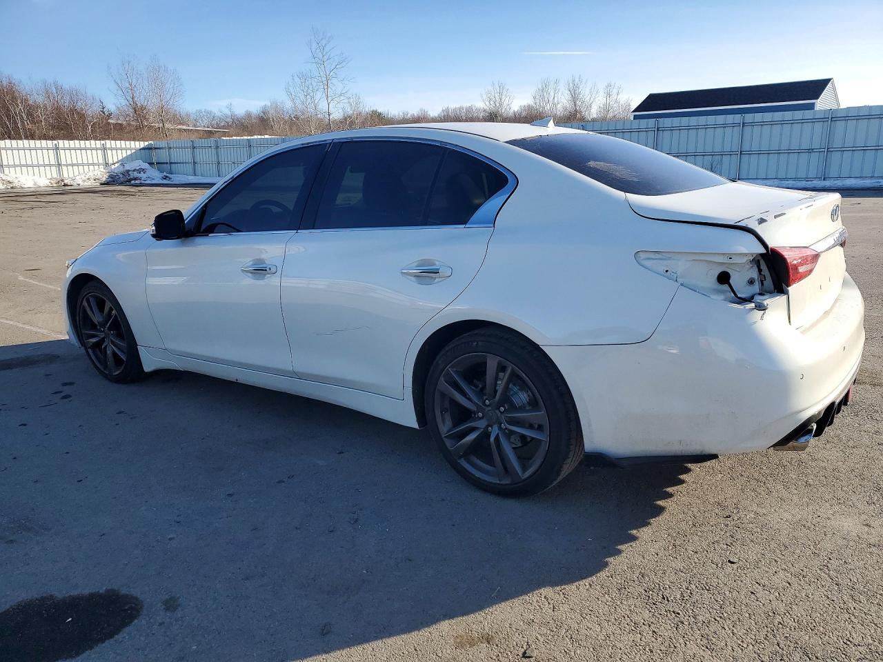 2022 Infiniti Q50 Luxe - Фото 2