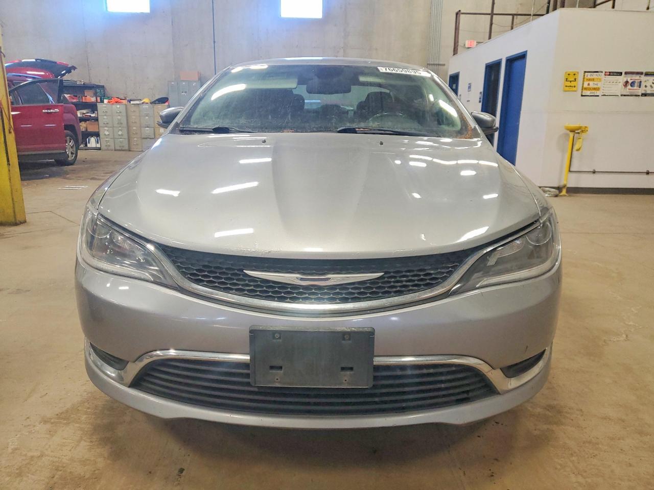 2016 Chrysler 200 Limited - Фото 5