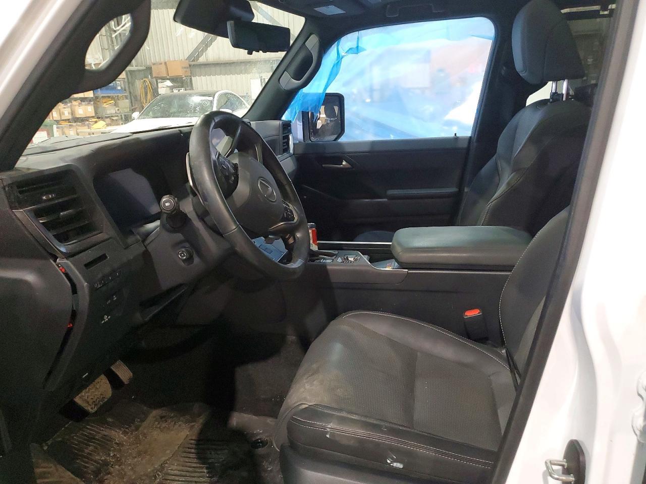 2024 Lexus Gx 550 Luxury - Image 7