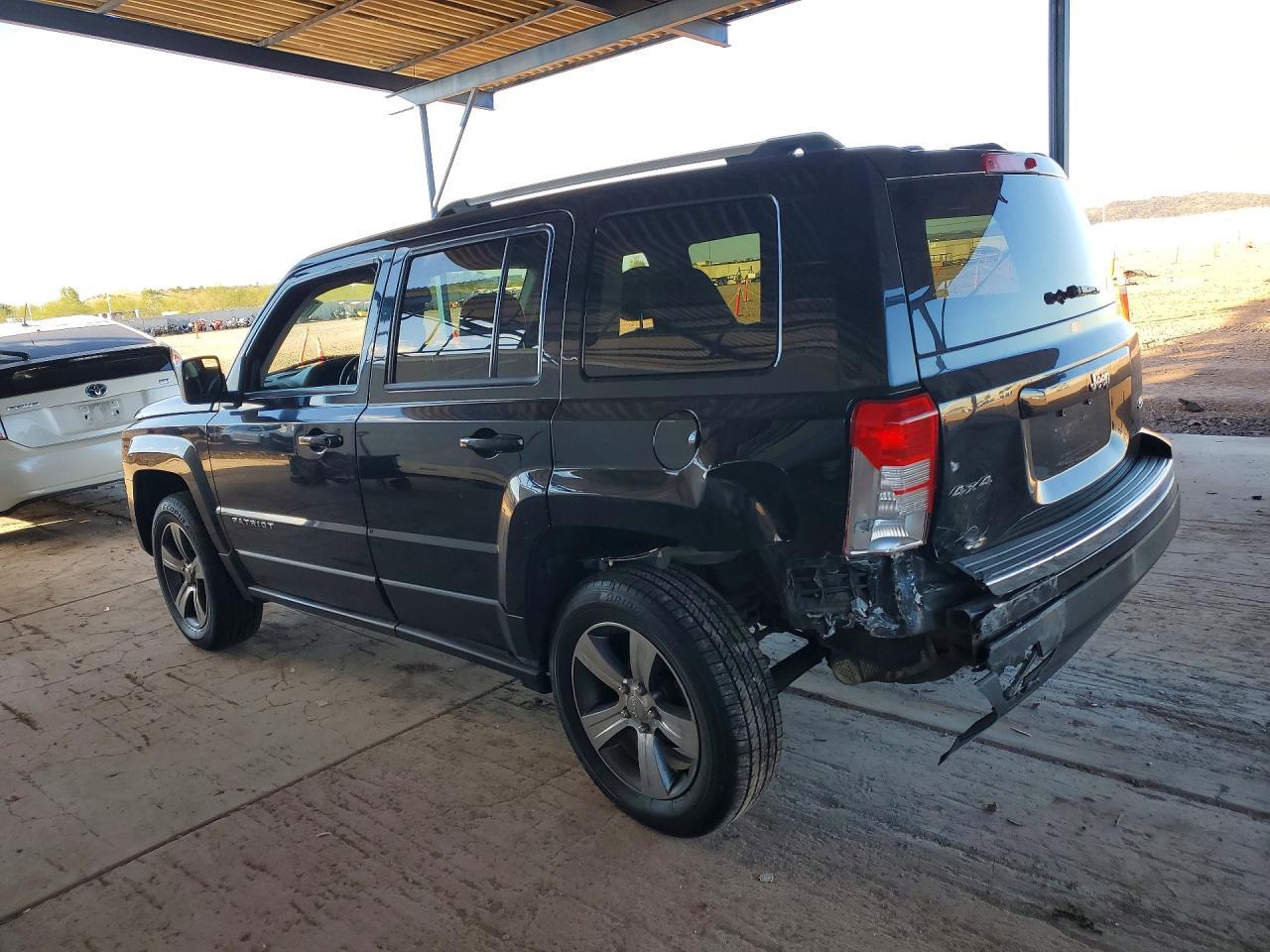 2017 Jeep Patriot - Image 2