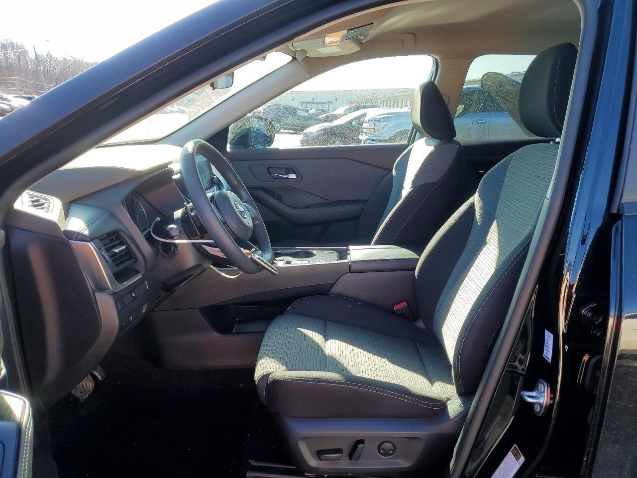 2023 Nissan Rogue Sv - Image 7