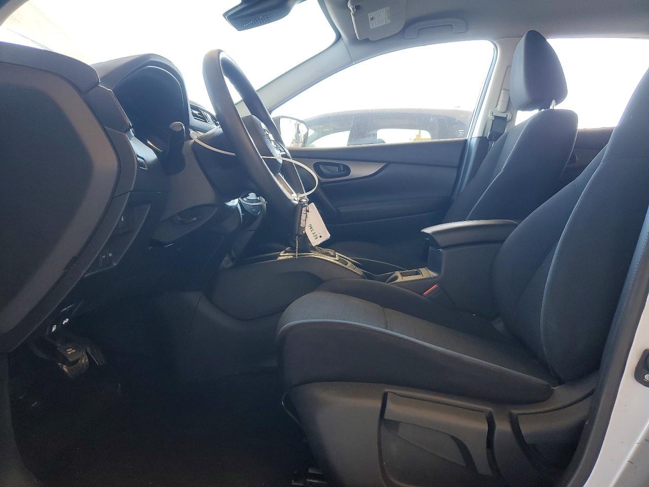 2020 Nissan Rogue Sport S - Фото 7