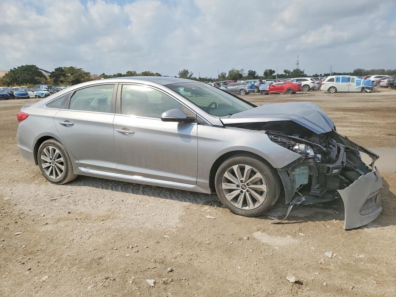 2016 Hyundai Sonata Sport - Image 4