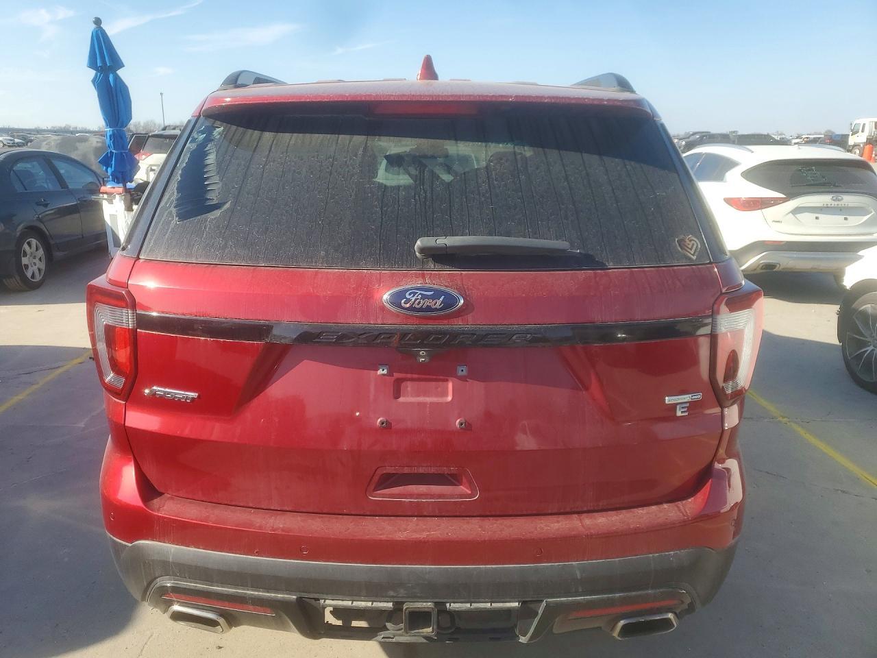 2016 Ford Explorer Sport - Image 6