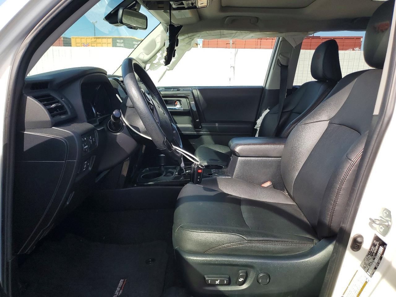 2022 Toyota 4Runner Sr5 Premium - Image 7