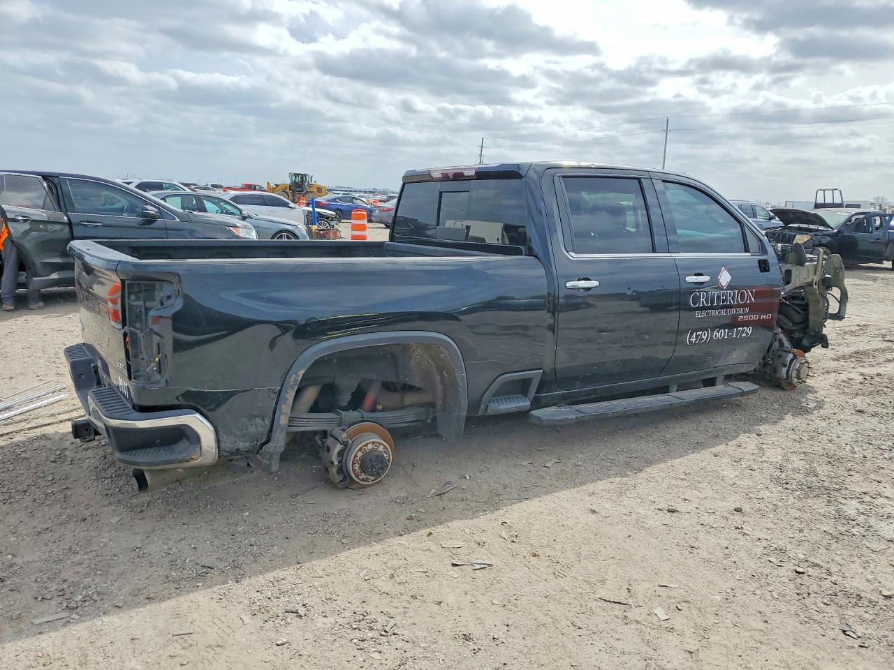 2021 Chevrolet Silverado K2500 Heavy Duty Ltz - Image 3