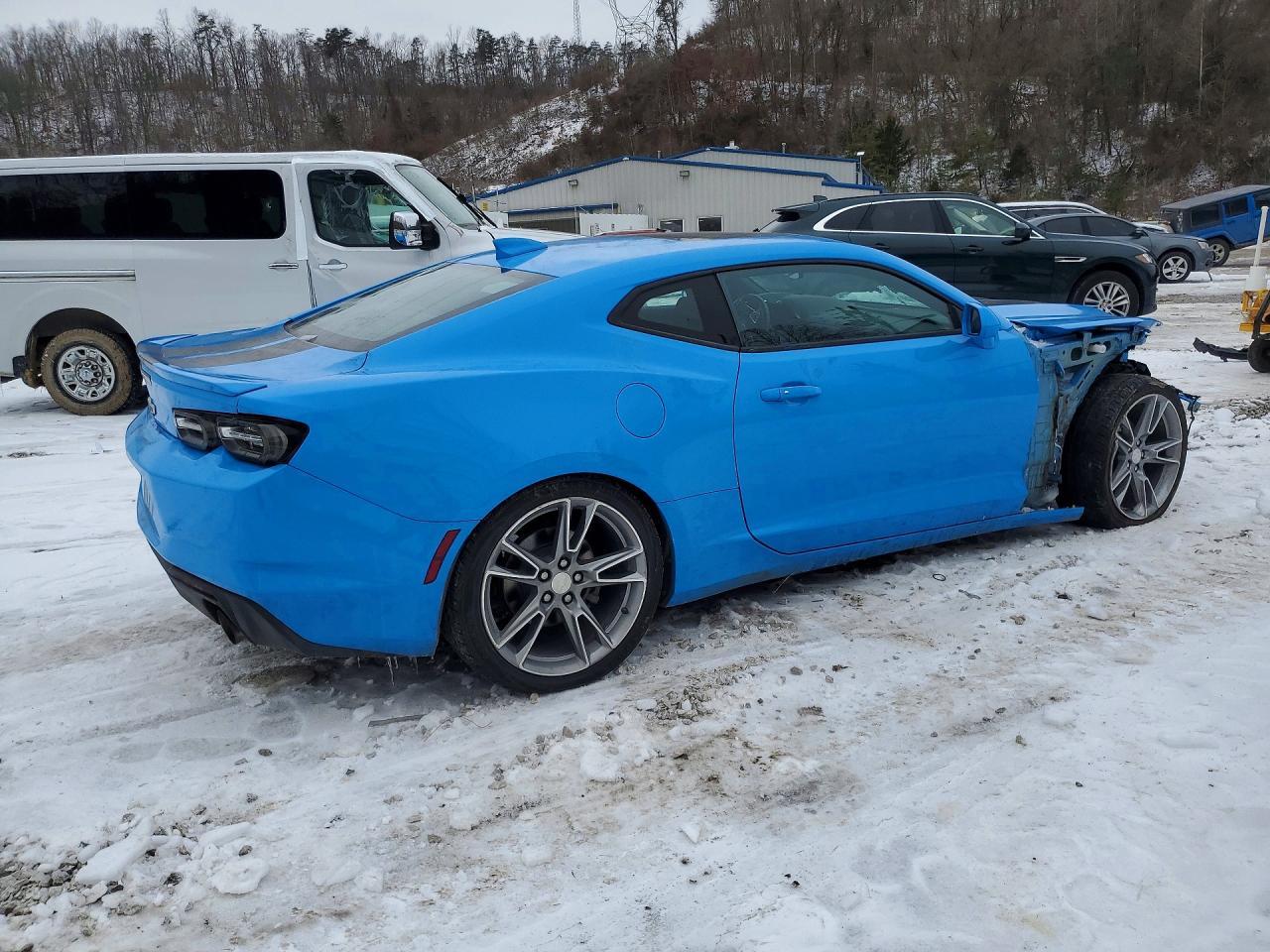 2022 Chevrolet Camaro Lt - Фото 3