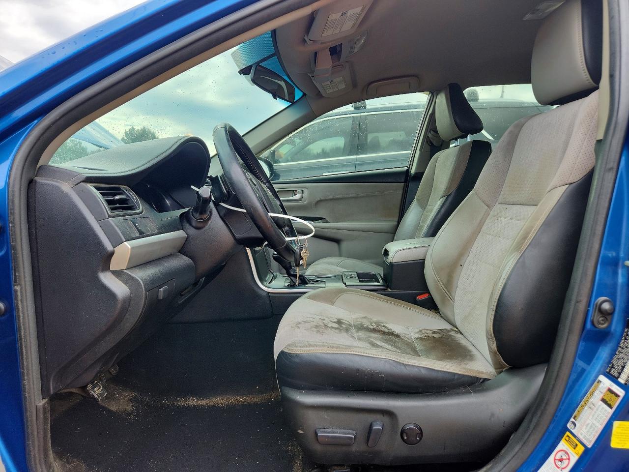 2017 Toyota Camry Le - Image 7
