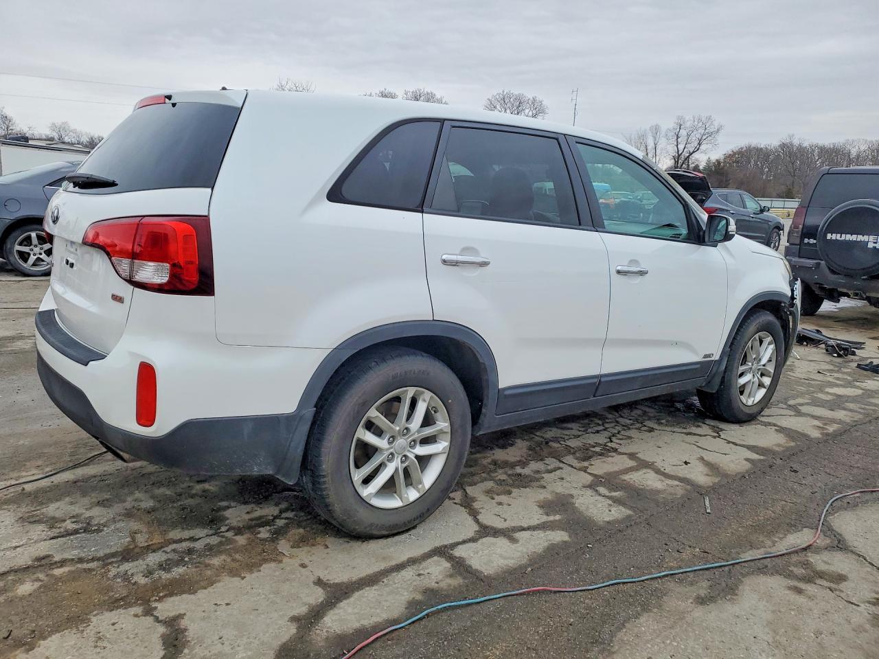 2015 Kia Sorento Lx - Image 3