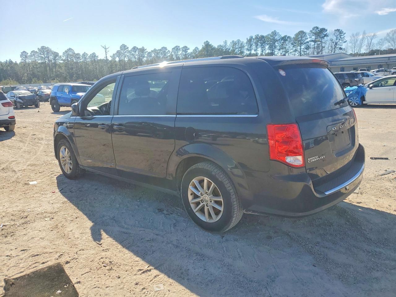 2018 Dodge Grand Caravan - Фото 2