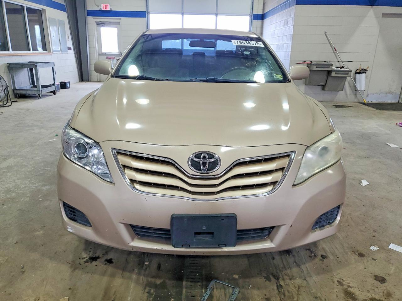 2011 Toyota Camry Le - Фото 5