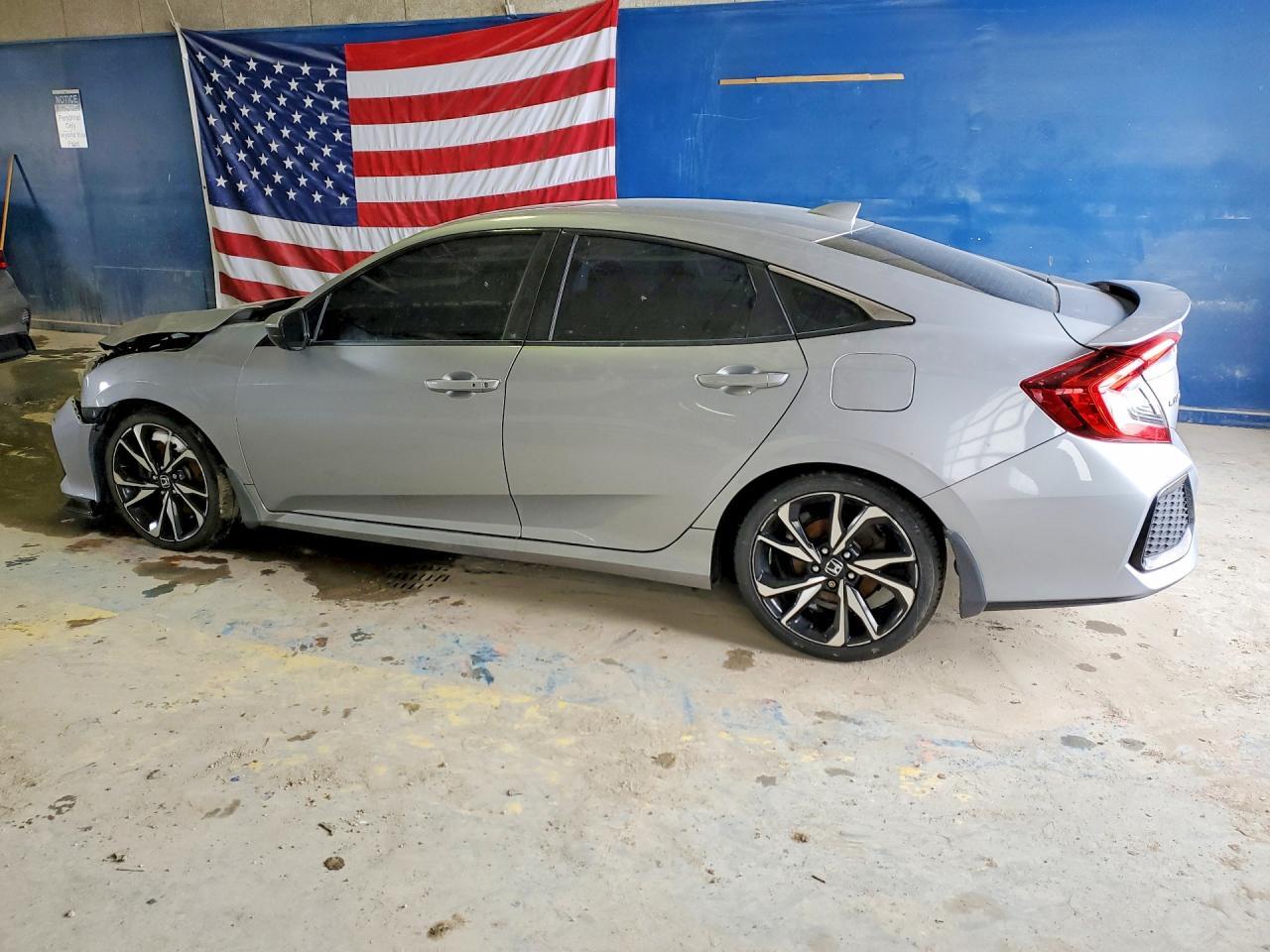 2017 Honda Civic Si - Фото 2