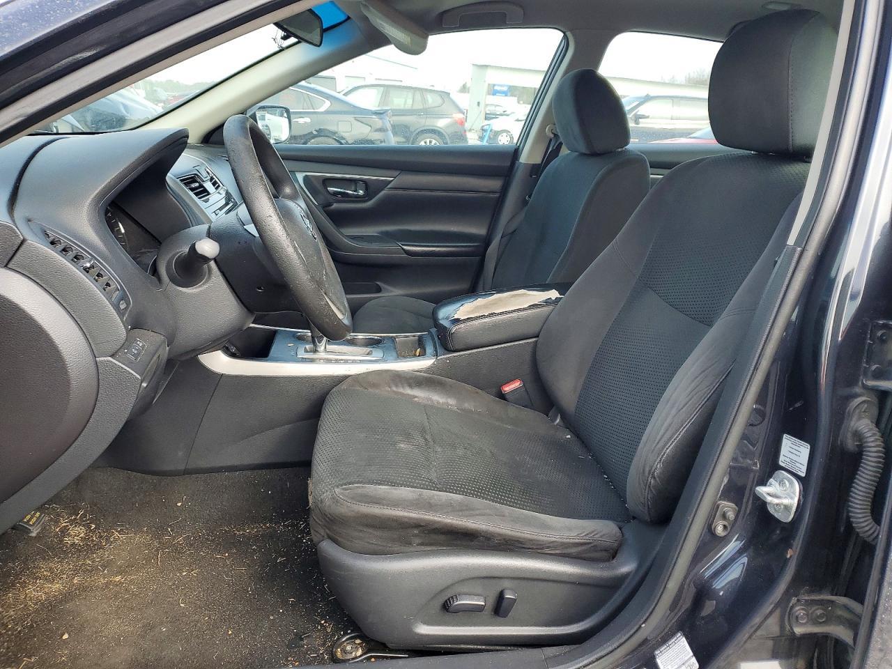 2015 Nissan Altima 2.5 S - Фото 7