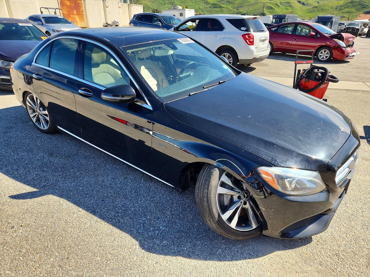 2018 Mercedes-Benz C 350E - Image 4